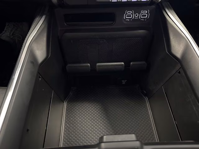 2022 Patriot Blue Pearlcoat Ram 1500 Limited 4X4 Truck