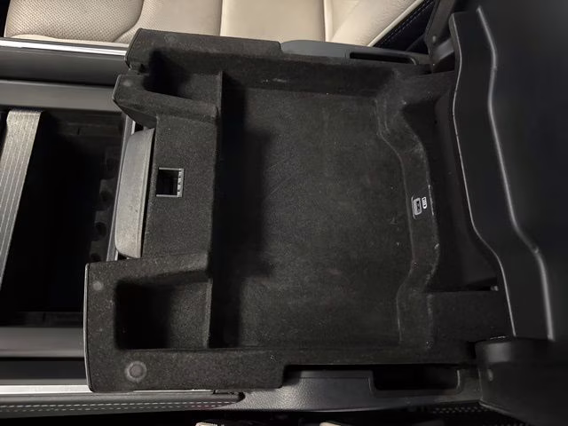 2022 Patriot Blue Pearlcoat Ram 1500 Limited 4X4 Truck