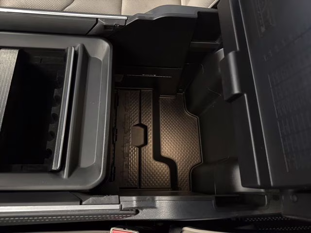 2022 Patriot Blue Pearlcoat Ram 1500 Limited 4X4 Truck