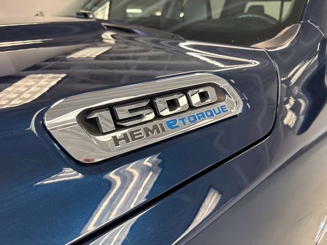 2022 Patriot Blue Pearlcoat Ram 1500 Limited 4X4 Truck