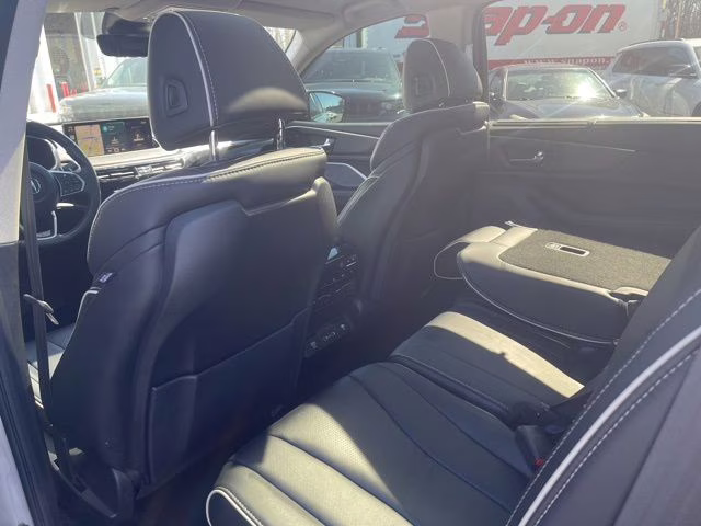 2024 Lunar Silver Metallic Acura MDX Advance AWD SUV