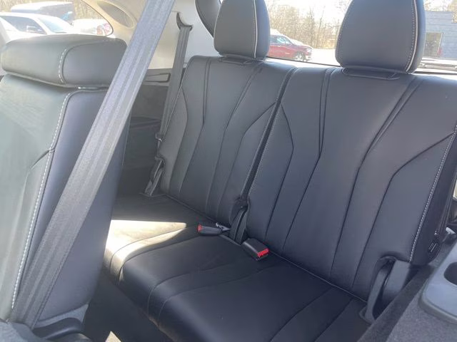 2024 Lunar Silver Metallic Acura MDX Advance AWD SUV