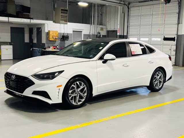 2023 Serenity White Hyundai Sonata SEL FWD Sedan