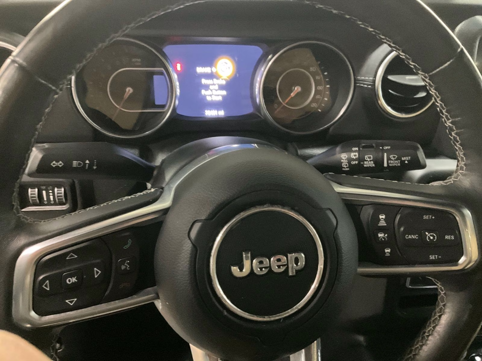 2019 Bikini Pearlcoat Jeep Wrangler Unlimited Sahara 4X4 SUV