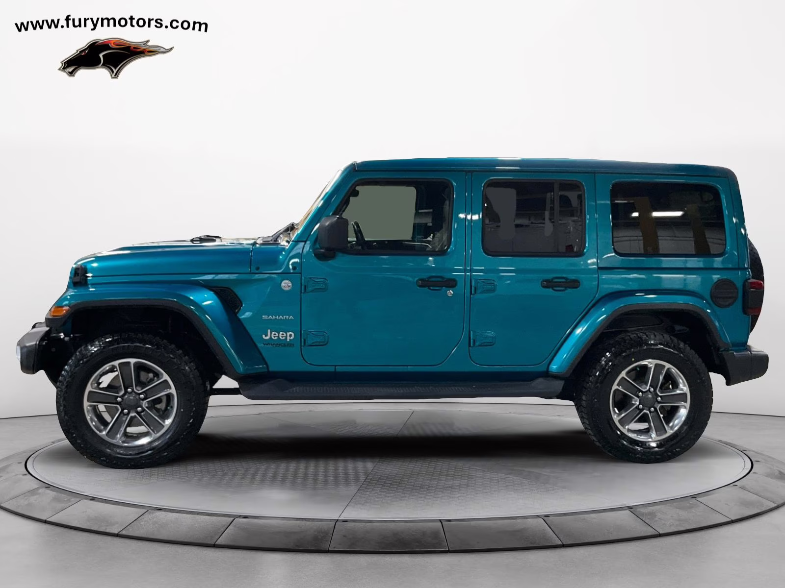 2019 Bikini Pearlcoat Jeep Wrangler Unlimited Sahara 4X4 SUV