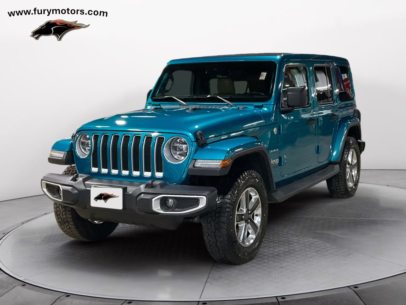 2019 Bikini Pearlcoat Jeep Wrangler Unlimited Sahara 4X4 SUV