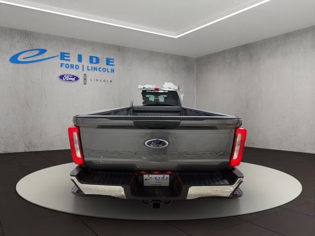 2025 Carbonized Gray Metallic Ford Super Duty F-450 DRW XLT 4X4 Truck
