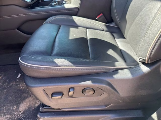 2025 Onyx Black GMC Yukon Elevation 4X4 SUV