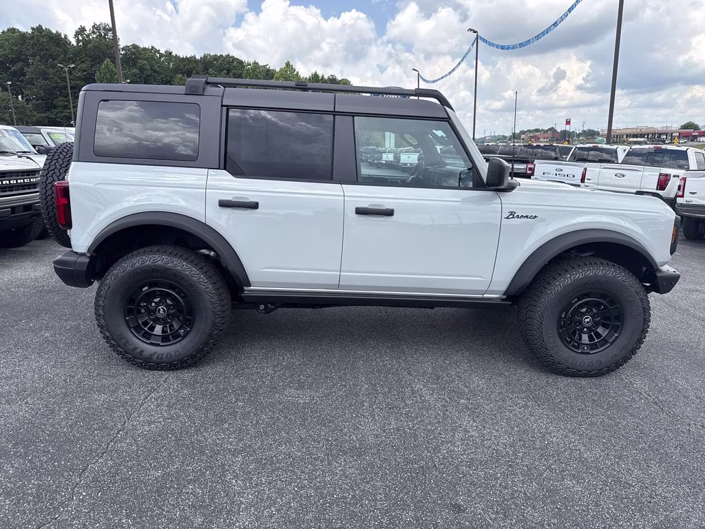 2026 Avalanche Gray Ford Bronco Big Bend 4X4 SUV