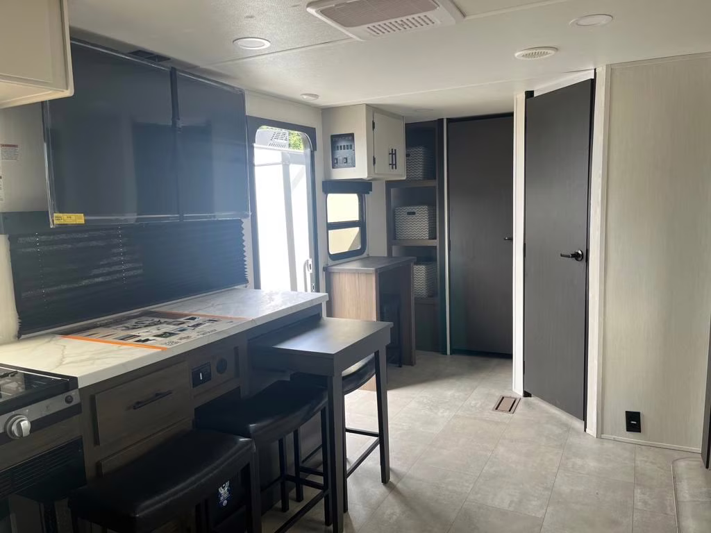 2026 Prime Time Tracer 255DS Trailer