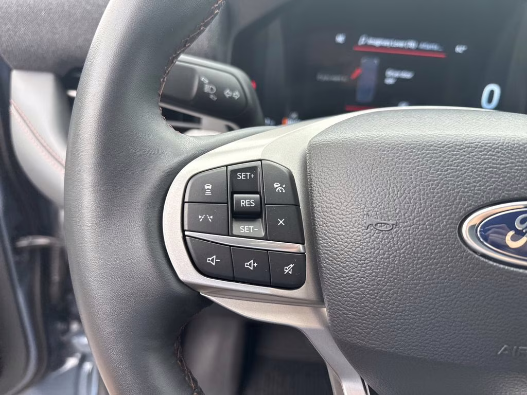 2025 Vapor Blue Ford Explorer Active 4X4 SUV