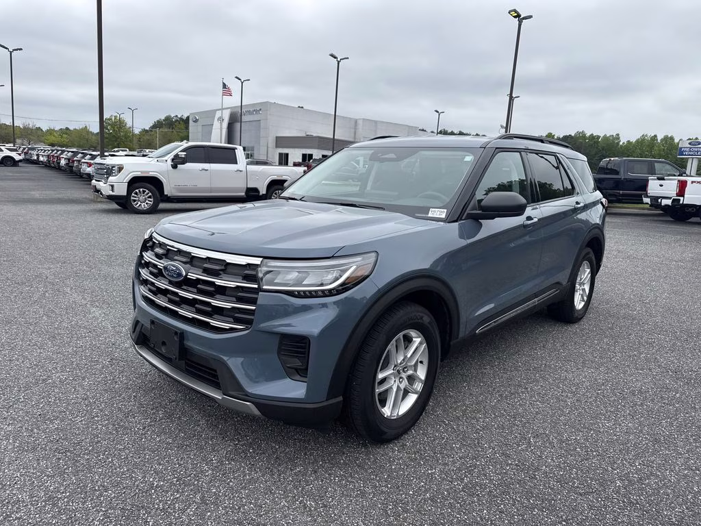2025 Vapor Blue Ford Explorer Active 4X4 SUV