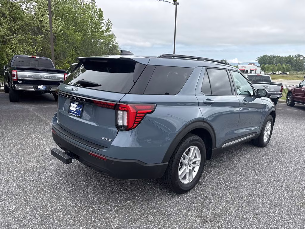 2025 Vapor Blue Ford Explorer Active 4X4 SUV