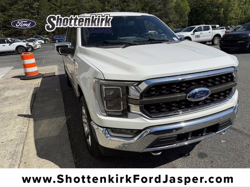 2023 Star White Metallic Tri-Coat Ford F-150 King Ranch 4X4 Truck