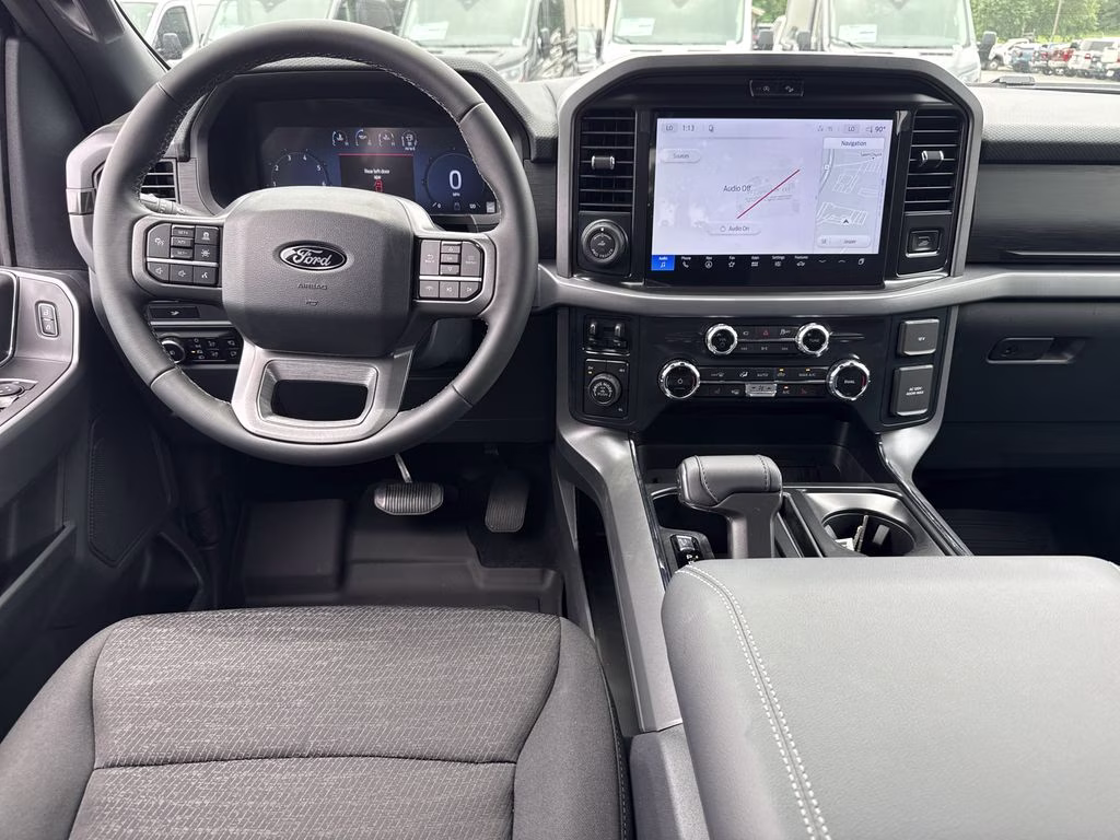 2026 Avalanche Ford F-150 XLT 4X4 Truck