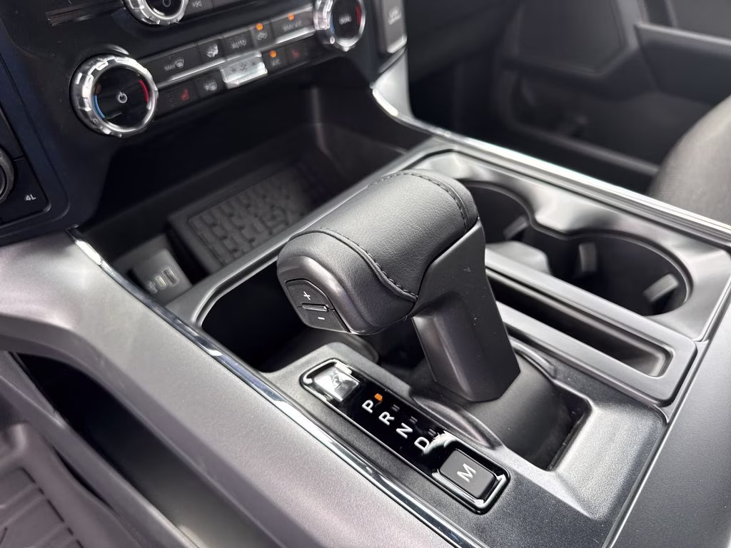 2026 Avalanche Ford F-150 XLT 4X4 Truck