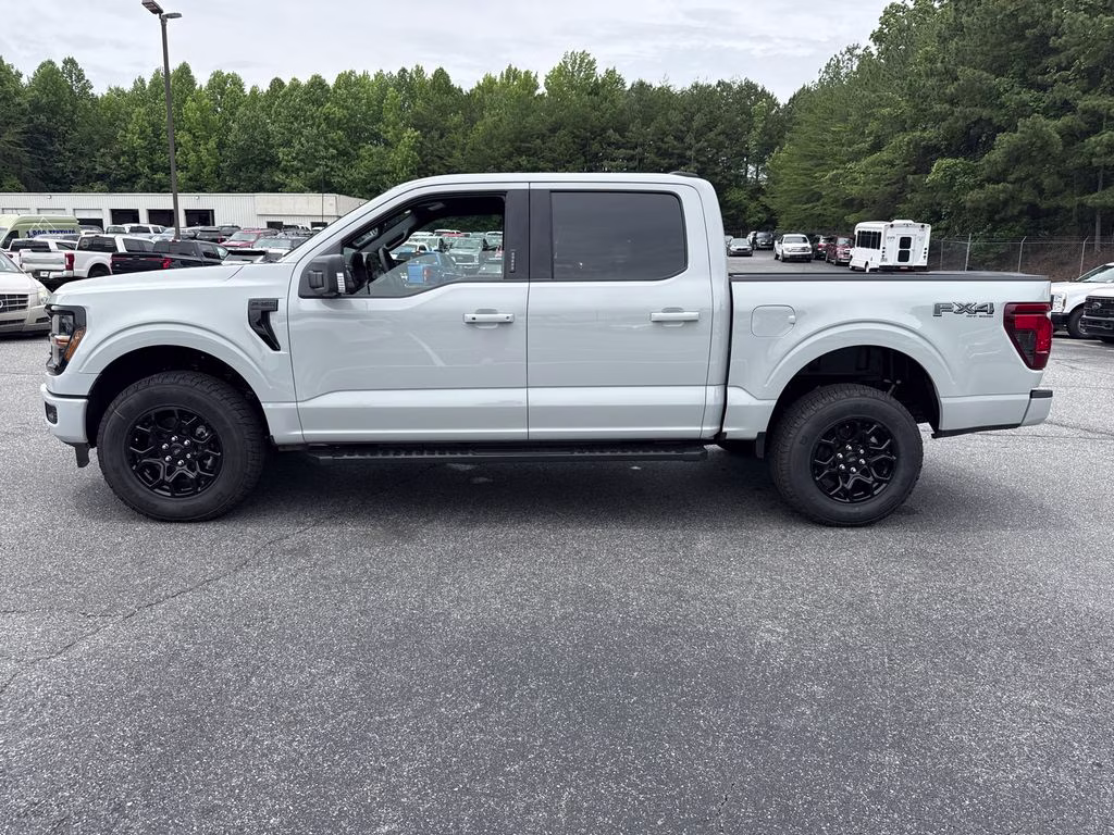 2026 Avalanche Ford F-150 XLT 4X4 Truck