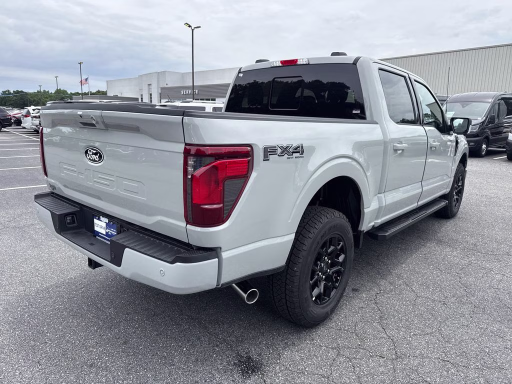 2026 Avalanche Ford F-150 XLT 4X4 Truck