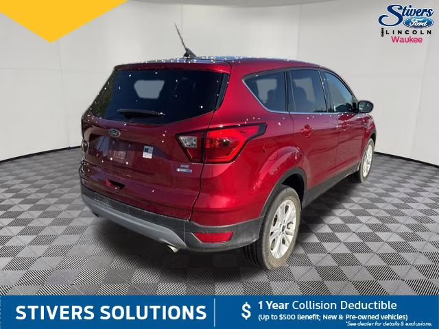 2019 Ruby Red Metallic Ford Escape SE 4X4 SUV