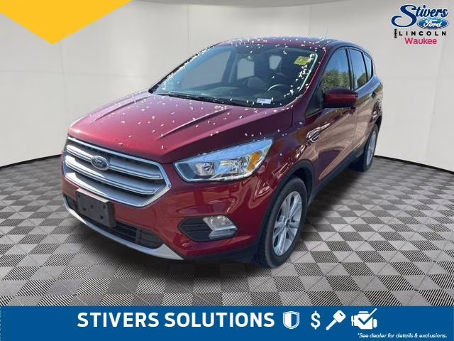 2019 Ruby Red Metallic Ford Escape SE 4X4 SUV