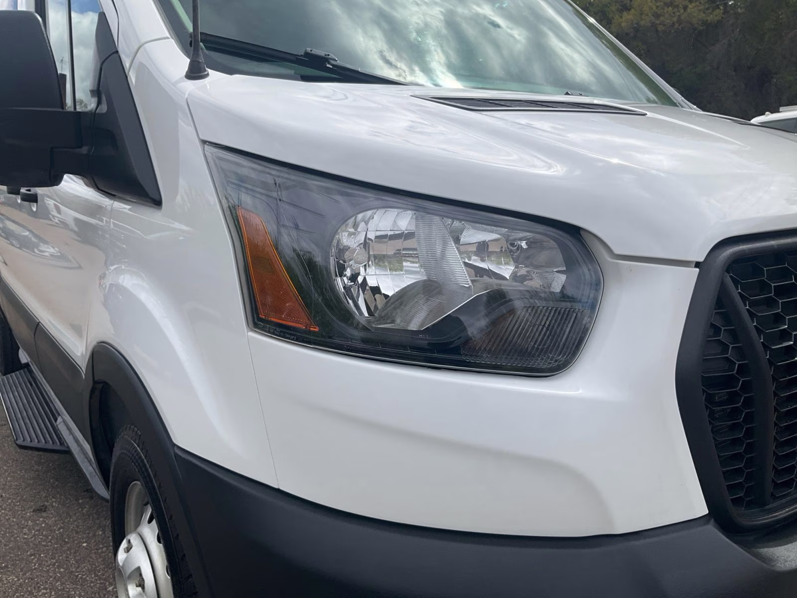 2023 Oxford White Ford Transit-350 XL AWD Crossover