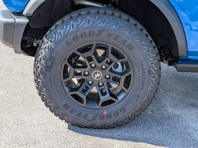 2026 Blue Ford Bronco Badlands 4X4 Convertible