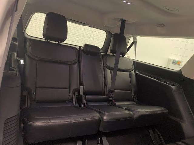 2025 Gray Metallic Ford Expedition Max Platinum 4X4 SUV