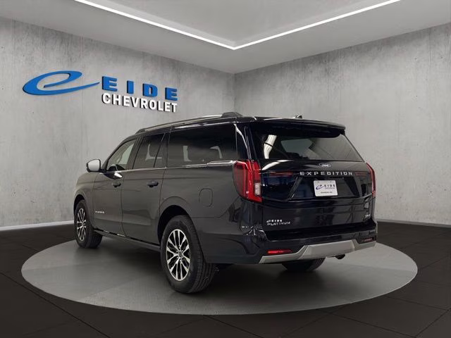 2025 Gray Metallic Ford Expedition Max Platinum 4X4 SUV