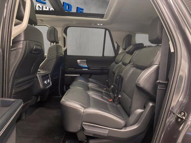 2025 Gray Metallic Ford Expedition Max Platinum 4X4 SUV