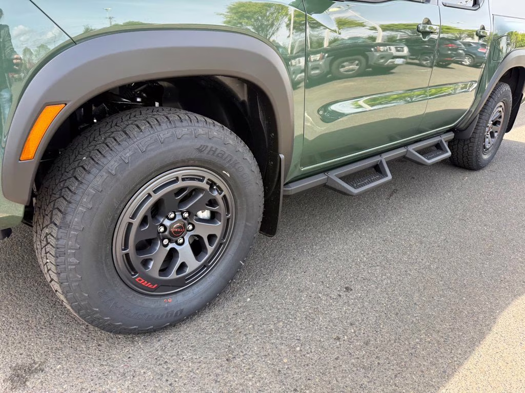 2026 Tactical Green Metallic Nissan Frontier PRO-4X 4X4 Truck