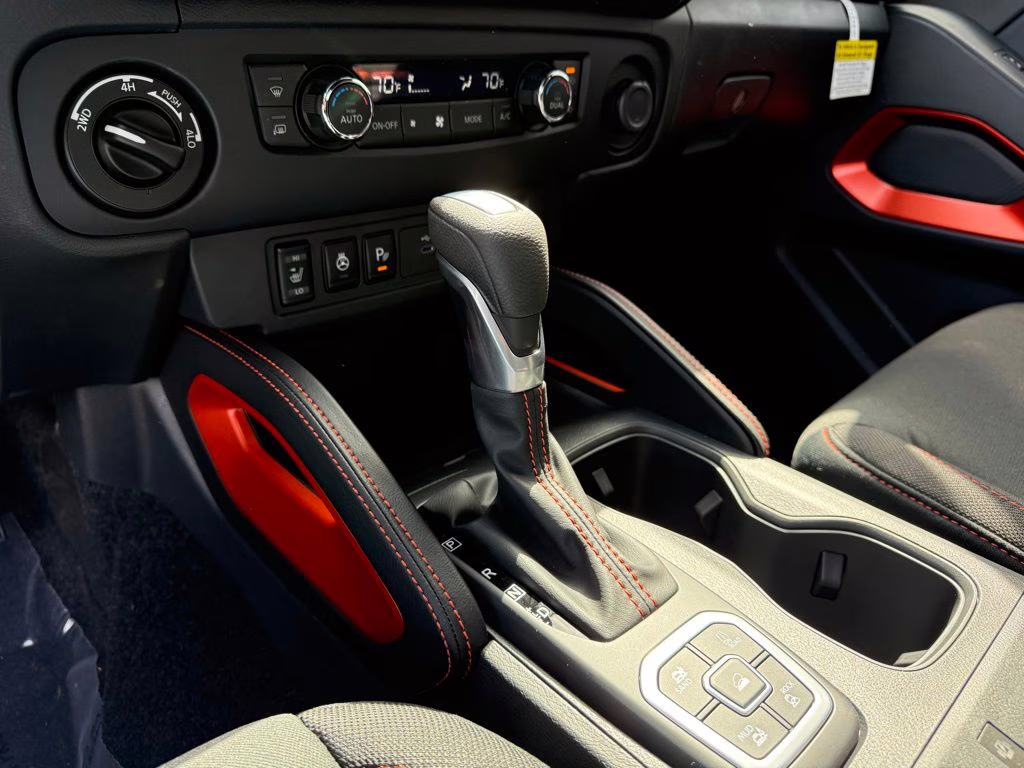 2026 Tactical Green Metallic Nissan Frontier PRO-4X 4X4 Truck