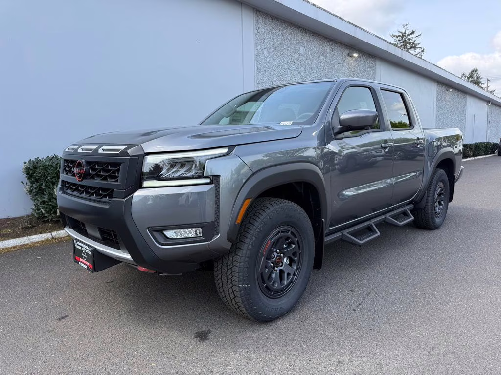 2026 Gun Metallic Nissan Frontier PRO-4X 4X4 Truck