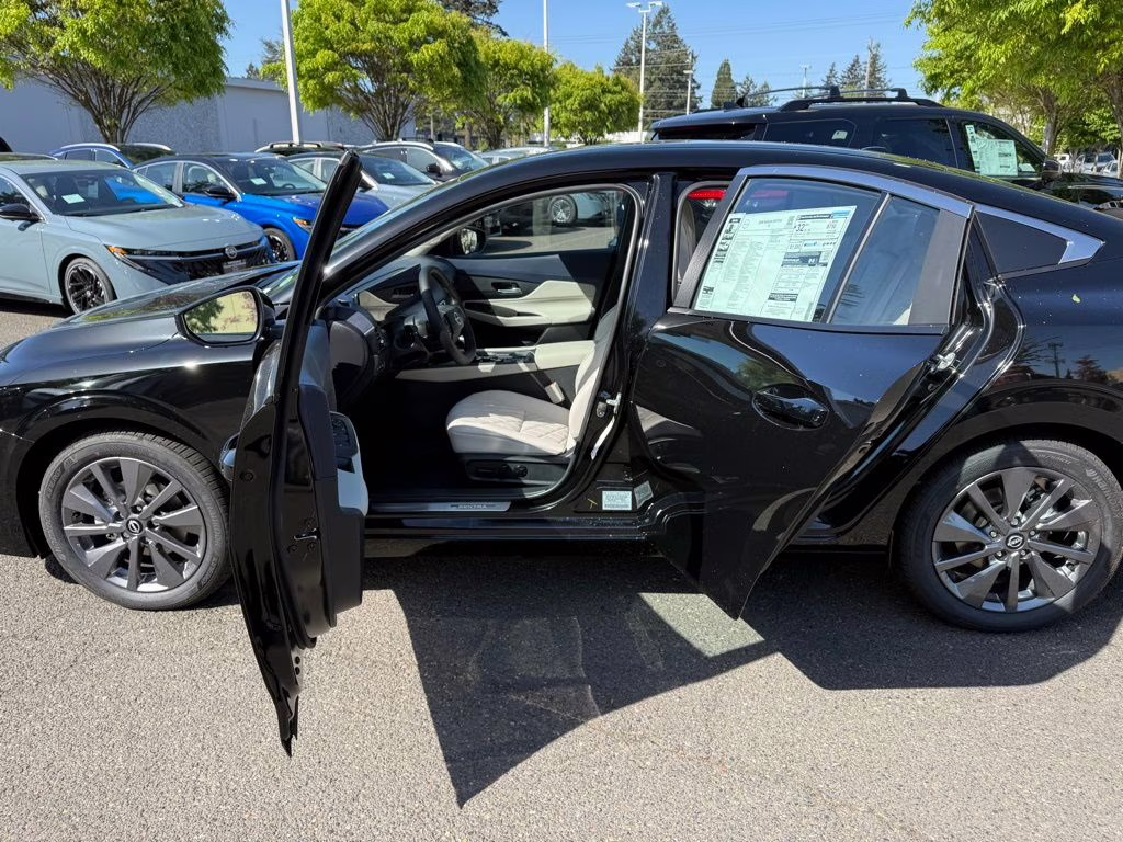 2026 Super Black Nissan Sentra SL FWD Sedan