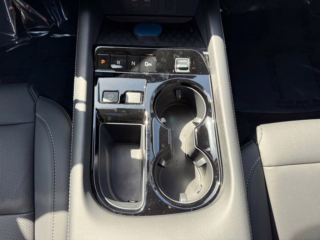 2026 Everest White Pearl Tricoat Nissan Murano SL AWD SUV