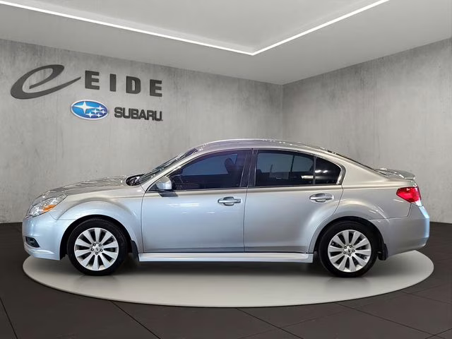 2012 Ice Silver Metallic Subaru Legacy 2.5i AWD Sedan