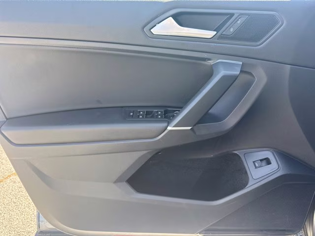 2020 Platinum Gray Metallic Volkswagen Tiguan SE R-Line Black AWD SUV