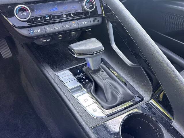 2023 Intense Blue Hyundai Elantra Hybrid Limited FWD Sedan