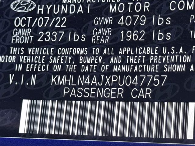 2023 Intense Blue Hyundai Elantra Hybrid Limited FWD Sedan