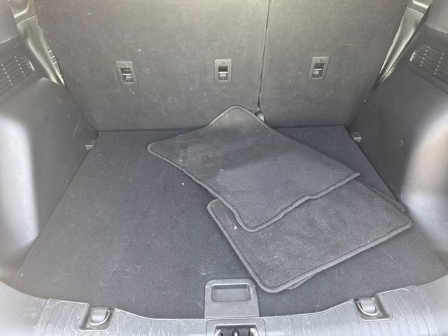2022 Blue Metallic Ford Escape SE FWD SUV