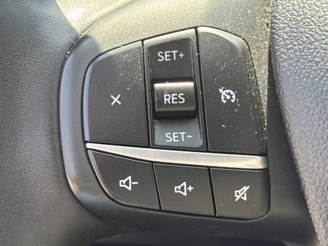 2022 Blue Metallic Ford Escape SE FWD SUV