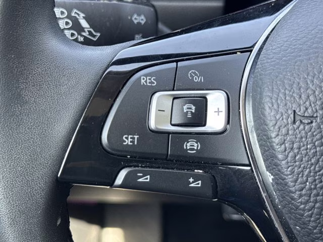 2020 Platinum Gray Metallic Volkswagen Tiguan SE R-Line Black AWD SUV