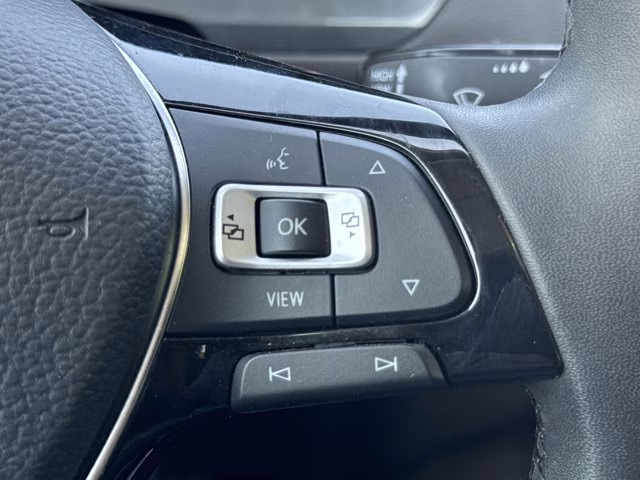 2020 Platinum Gray Metallic Volkswagen Tiguan SE R-Line Black AWD SUV