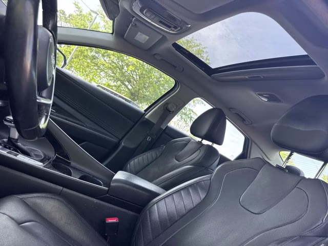 2023 Intense Blue Hyundai Elantra Hybrid Limited FWD Sedan