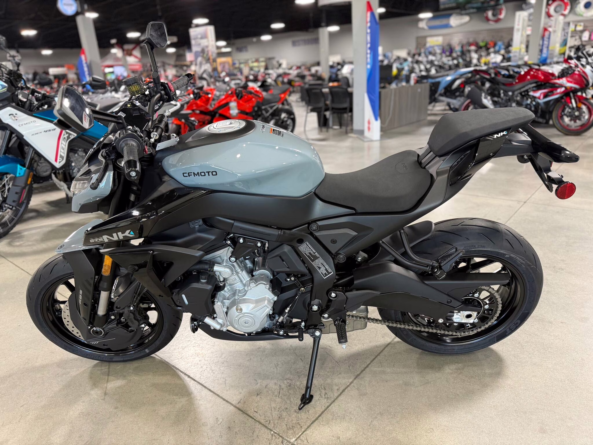 2026 CFMOTO 675NK Motorcycle