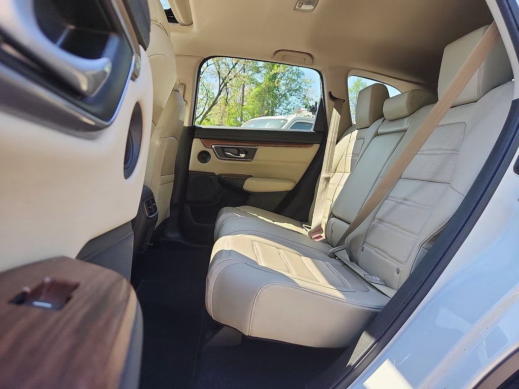2018 White Diamond Pearl Honda CR-V Touring AWD SUV