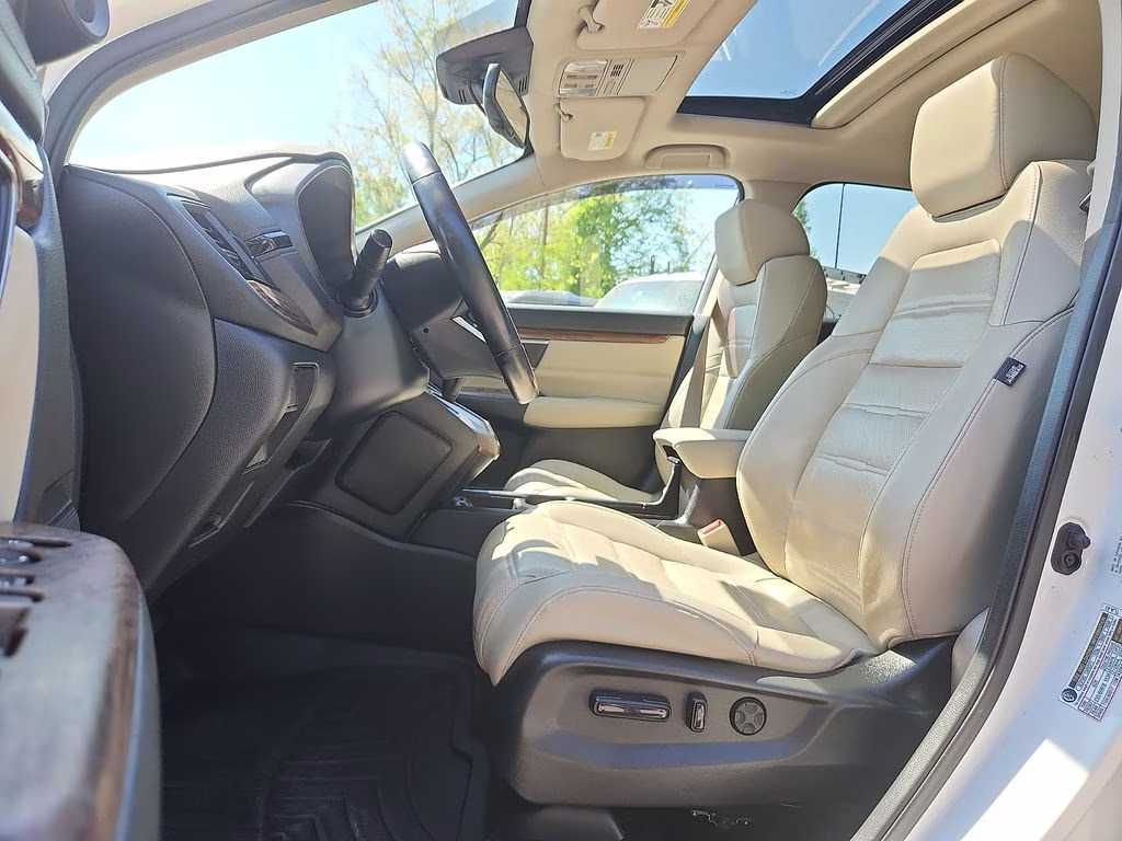 2018 White Diamond Pearl Honda CR-V Touring AWD SUV
