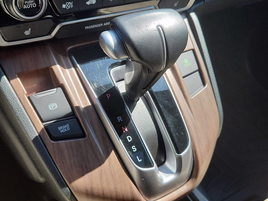 2018 White Diamond Pearl Honda CR-V Touring AWD SUV