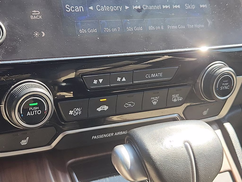 2018 White Diamond Pearl Honda CR-V Touring AWD SUV