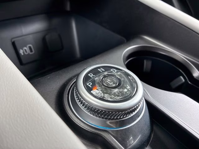 2026 White Metallic Ford Explorer Active RWD SUV