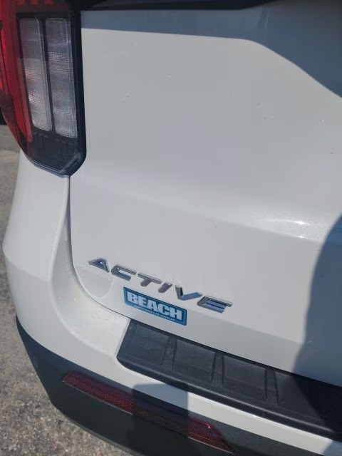 2026 White Metallic Ford Explorer Active RWD SUV